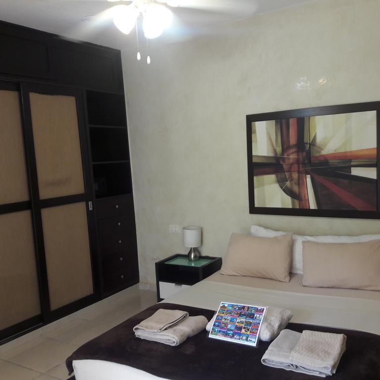 Vida Nueva Bed&Breakfast Peregrina Плая дел Кармен Екстериор снимка