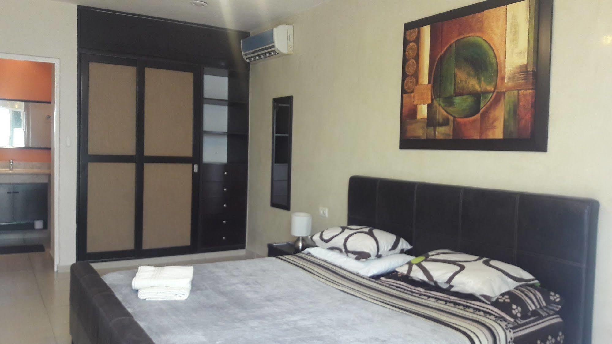 Vida Nueva Bed&Breakfast Peregrina Плая дел Кармен Екстериор снимка