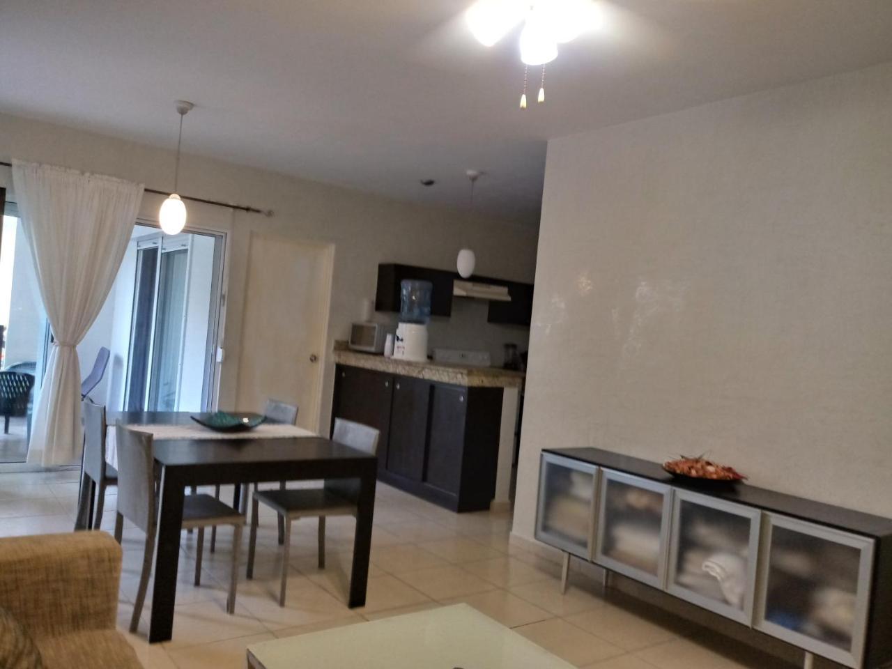 Vida Nueva Bed&Breakfast Peregrina Плая дел Кармен Екстериор снимка